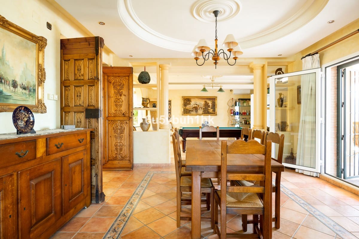 5 chambre Finca/Maison de Campagne à vendre à Almogia avec piscine garage - 989 000 € (Ref: 10128315)