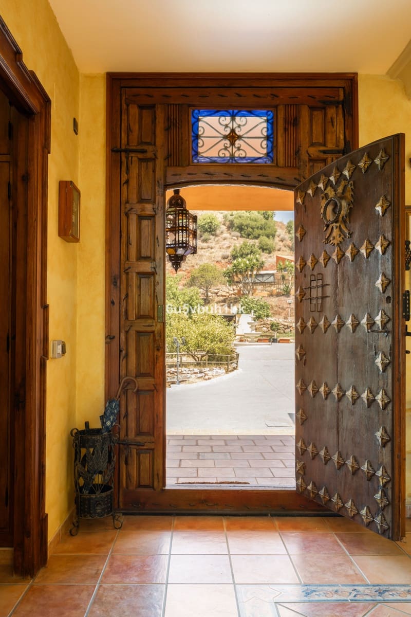 5 chambre Finca/Maison de Campagne à vendre à Almogia avec piscine garage - 989 000 € (Ref: 10128315)