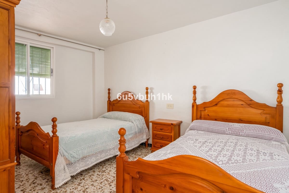 5 quarto Casa em Banda para venda em Tolox - 190 000 € (Ref: 10128317)