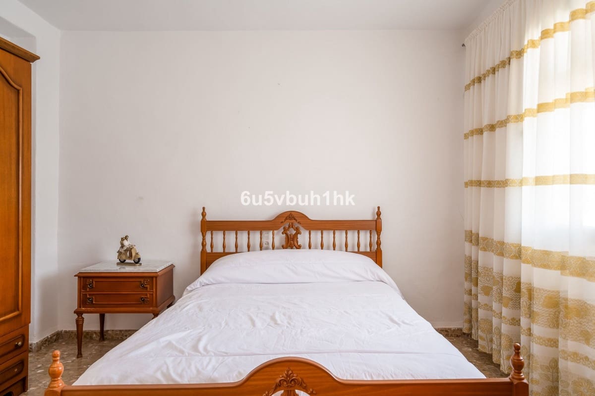 5 quarto Casa em Banda para venda em Tolox - 190 000 € (Ref: 10128317)