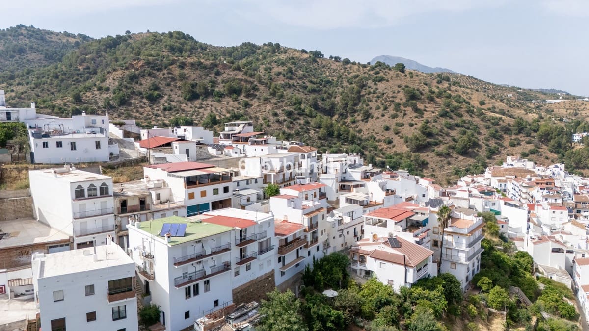 5 quarto Casa em Banda para venda em Tolox - 190 000 € (Ref: 10128317)