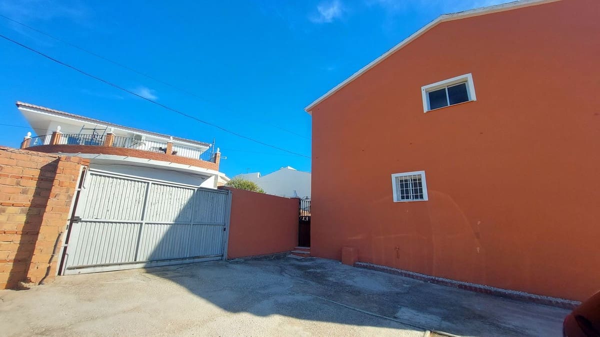 5 soveværelse Villa til salg i Puerto de la Torre med swimmingpool garage - € 749.000 (Ref: 10128322)