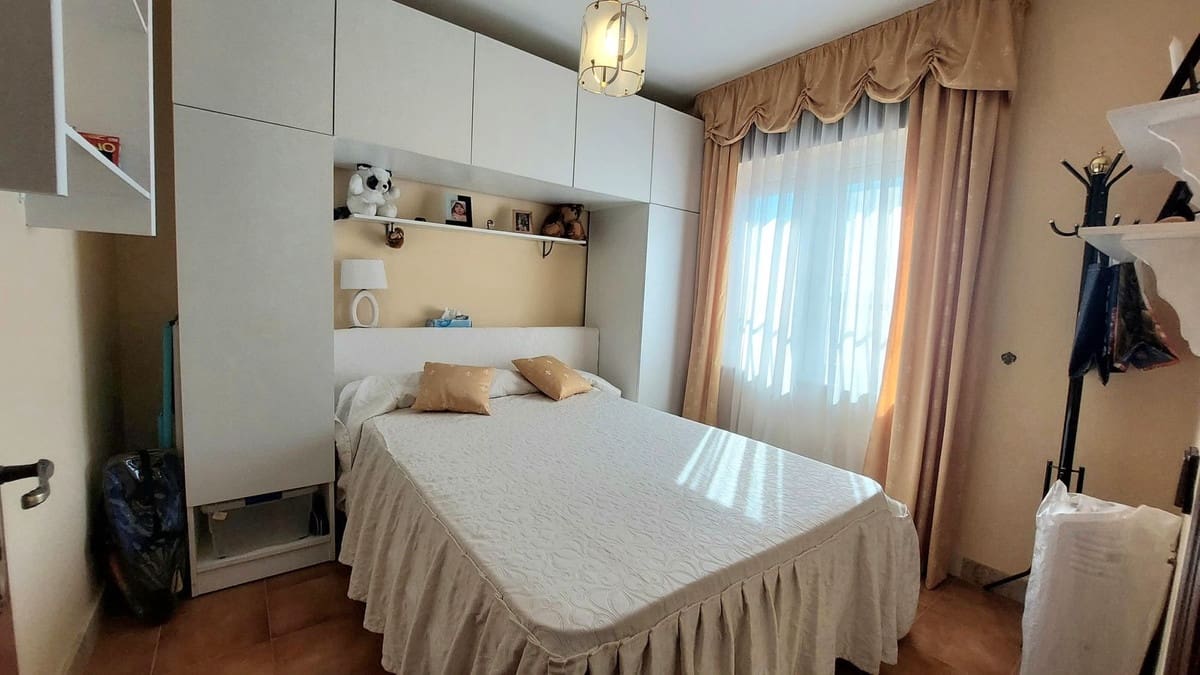5 soveværelse Villa til salg i Puerto de la Torre med swimmingpool garage - € 749.000 (Ref: 10128322)