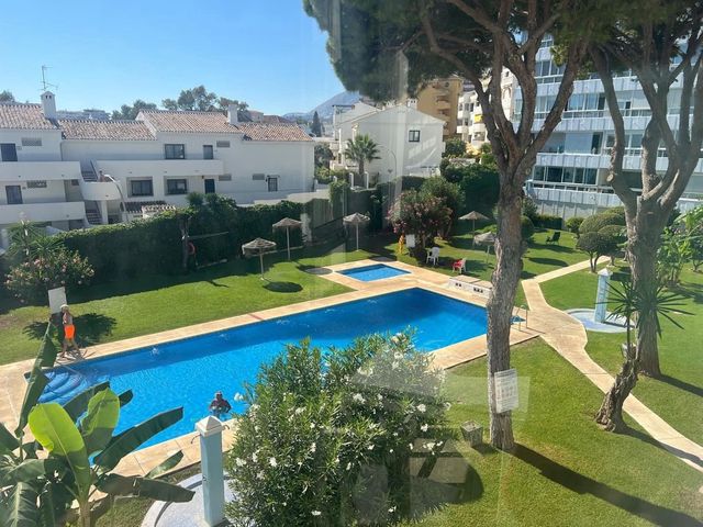 Apartamento para venda em Benalmadena Costa, Benalmádena com piscina - 212 500 € (Ref: 10128325)