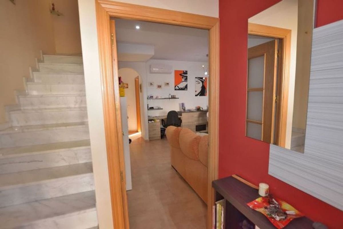 3 chambre Maison de Ville à vendre à Ronda avec piscine garage - 190 000 € (Ref: 10128337)