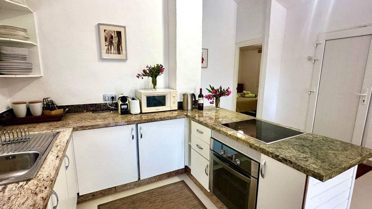 2 bedroom Villa for sale in Vinuela with pool garage - € 339,000 (Ref: 10128339)