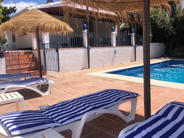 2 bedroom Villa for sale in Viñuela with pool garage - € 339,000 (Ref: 10128339)