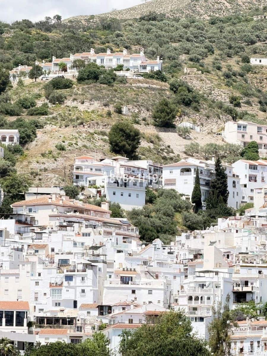 4 bedroom Villa for sale in Competa with garage - € 650,000 (Ref: 10128340)