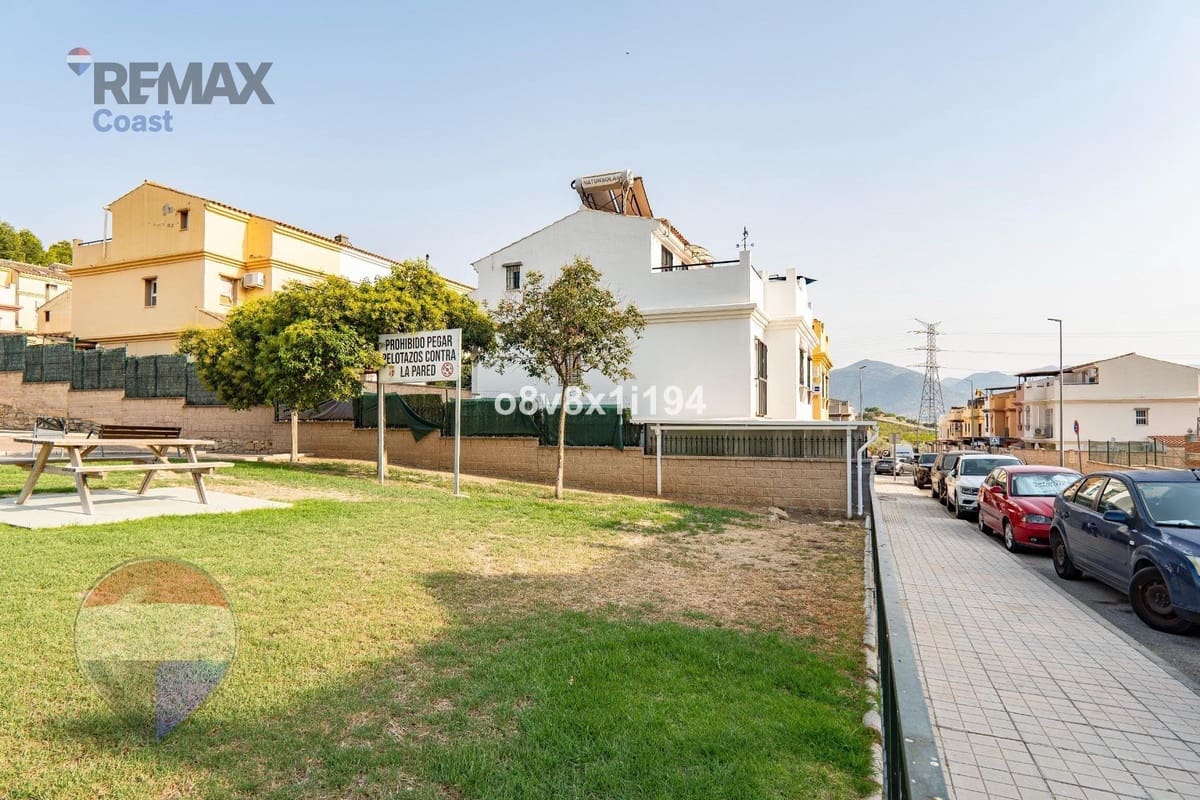 4 chambre Maison de Ville à vendre à Cartama avec piscine garage - 362 000 € (Ref: 10128341)