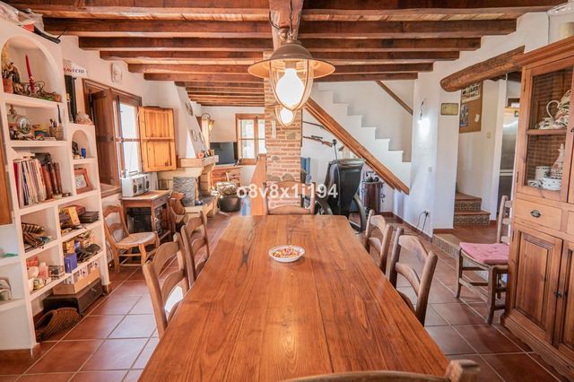 5 slaapkamer Finca/Landhuis te koop in Jubrique met zwembad - € 995.000 (Ref: 10128342)