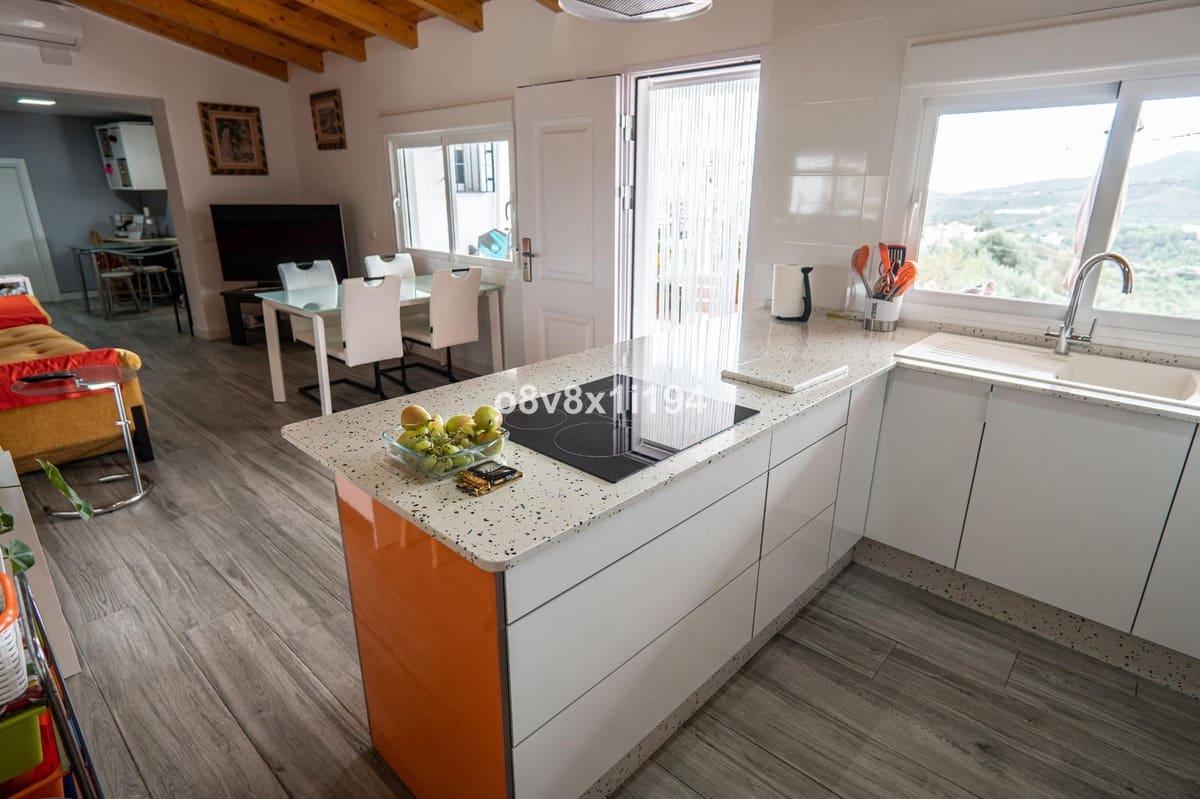 5 quarto Moradia para venda em Macharaviaya - 285 000 € (Ref: 10128343)