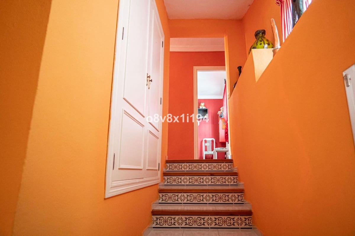 5 quarto Moradia para venda em Macharaviaya - 285 000 € (Ref: 10128343)