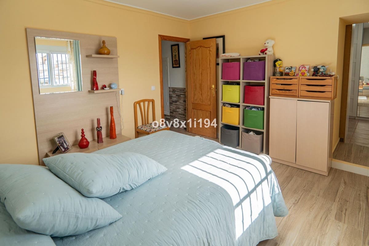 5 quarto Moradia para venda em Macharaviaya - 285 000 € (Ref: 10128343)