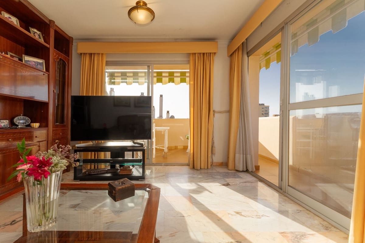 3 soverom Leilighet til salgs i Fuengirola med svømmebasseng garasje - € 498 500 (Ref: 10128345)