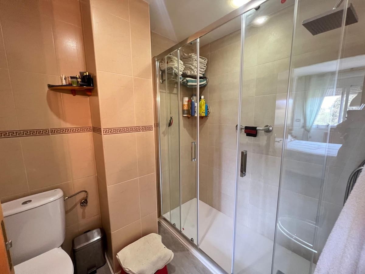 3 bedroom Apartment for sale in Malaga city with pool garage - € 418,900 (Ref: 10128347)