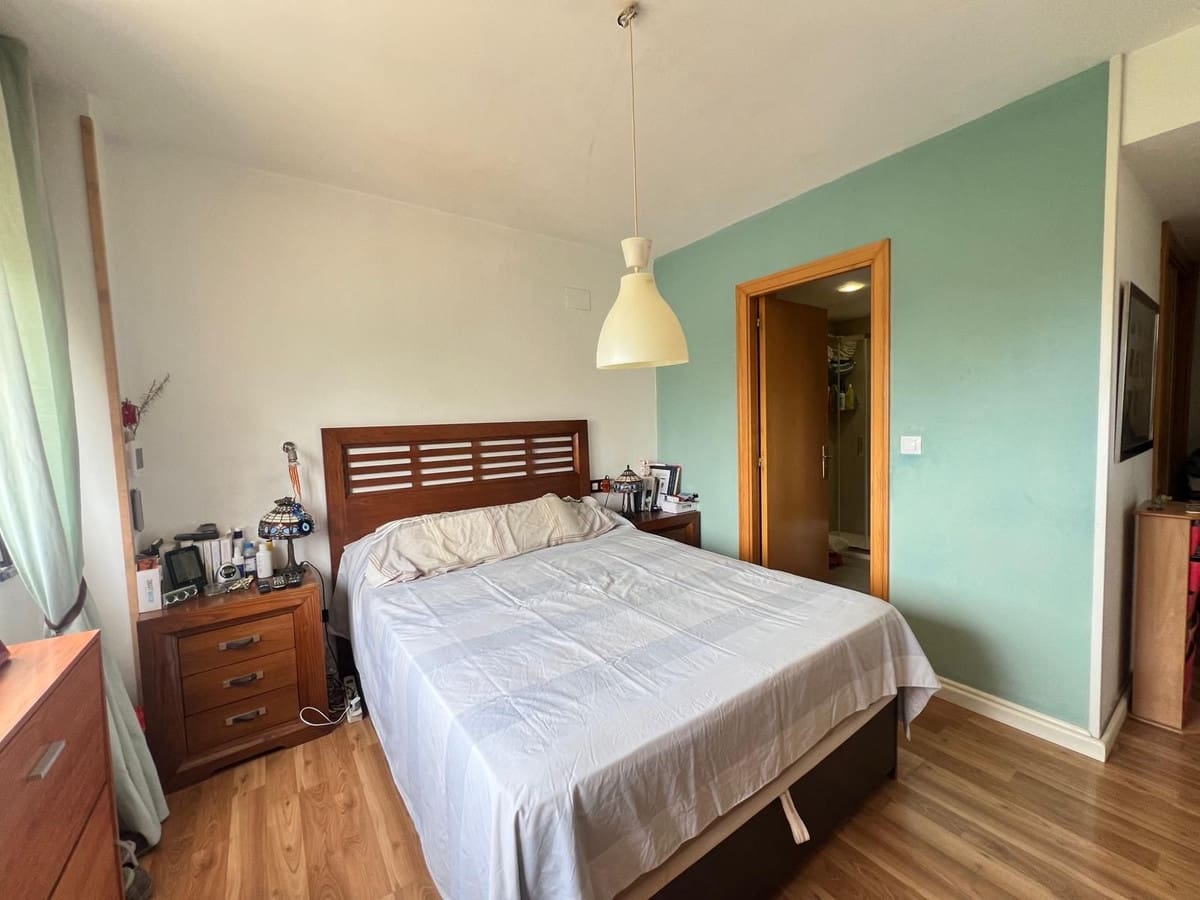 3 bedroom Apartment for sale in Malaga city with pool garage - € 418,900 (Ref: 10128347)