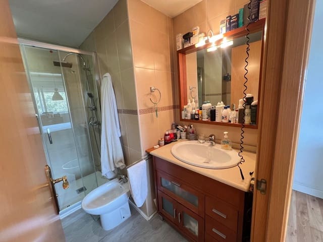 3 bedroom Apartment for sale in Sup-T.8 Universidad, Málaga city with pool garage - € 418,900 (Ref: 10128347)