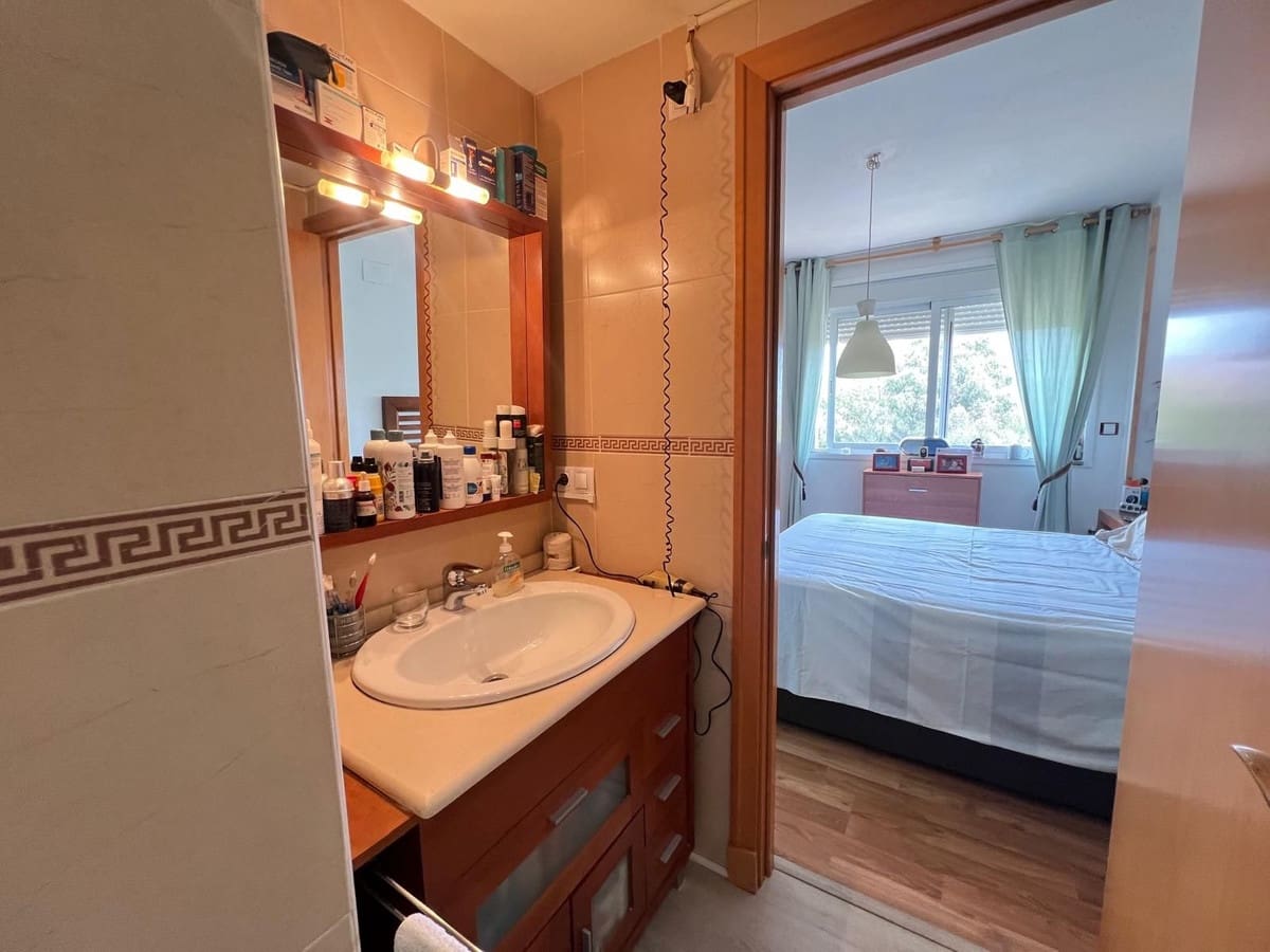 3 bedroom Apartment for sale in Malaga city with pool garage - € 418,900 (Ref: 10128347)
