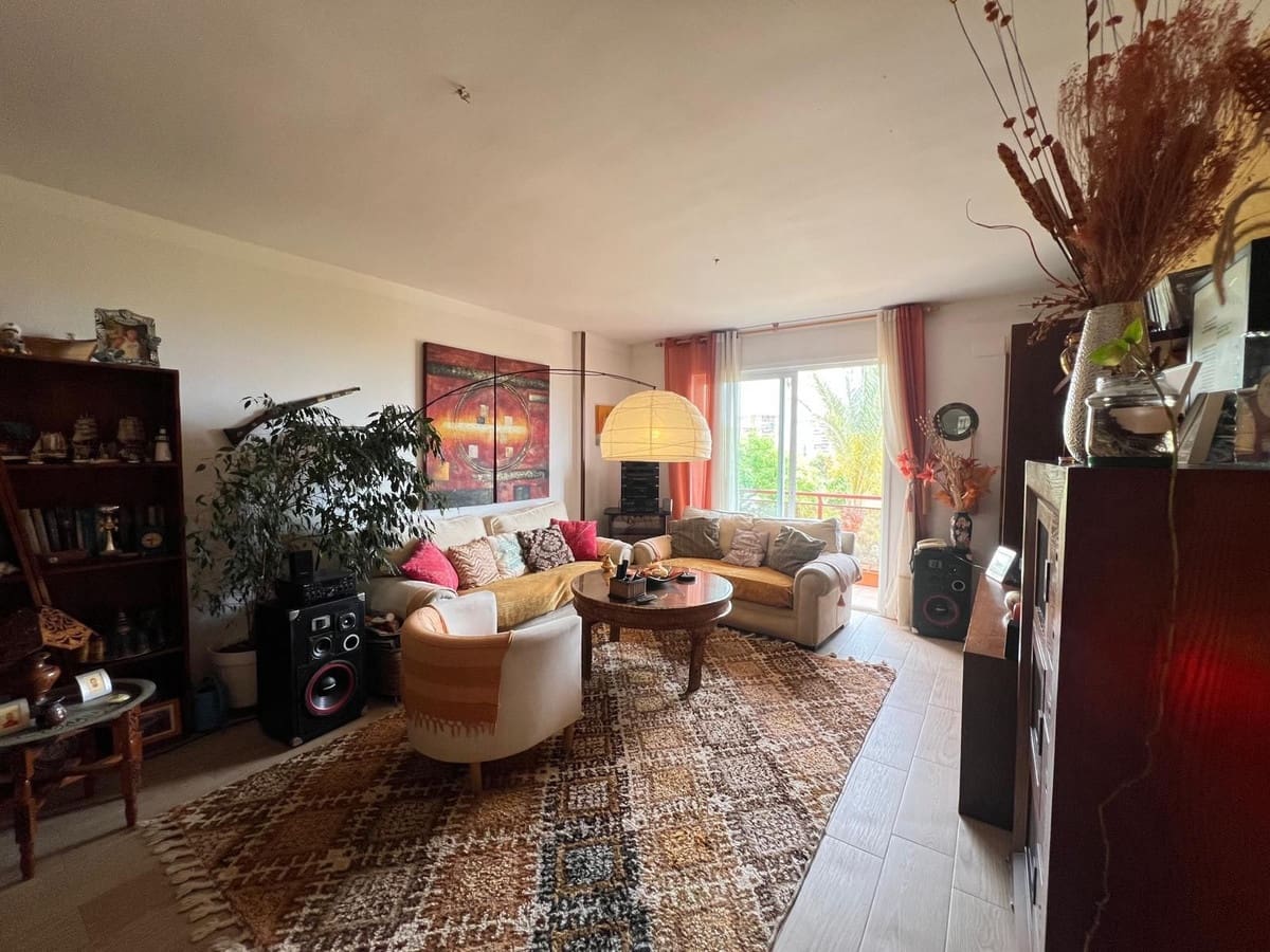 3 bedroom Apartment for sale in Malaga city with pool garage - € 418,900 (Ref: 10128347)