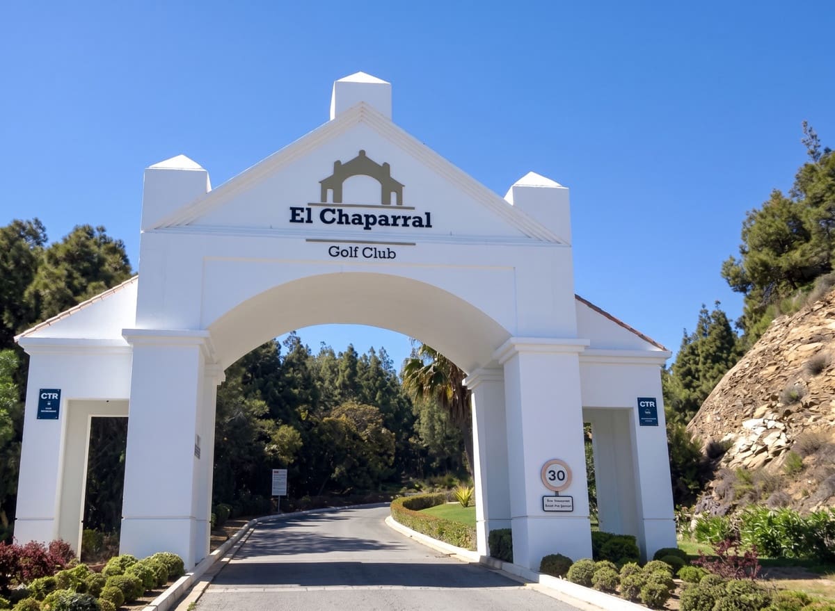 3 slaapkamer Villa te koop in Mijas Costa met zwembad garage - € 945.000 (Ref: 10128368)