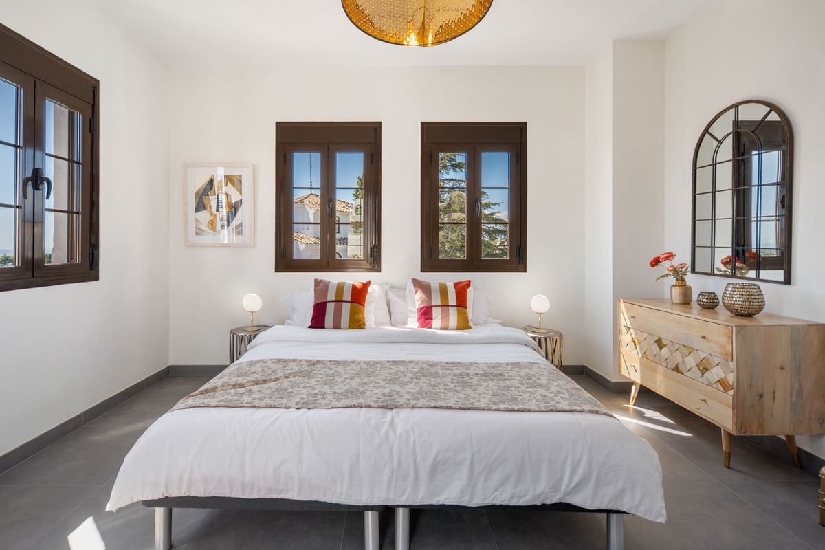 4 camera da letto Casa in vendita in Nueva Andalucia con piscina garage - 1.395.000 € (Rif: 10128379)