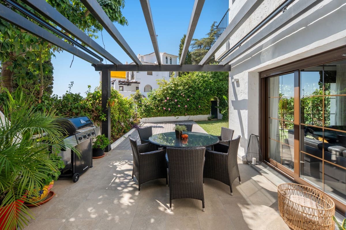 4 camera da letto Casa in vendita in Nueva Andalucia con piscina garage - 1.395.000 € (Rif: 10128379)