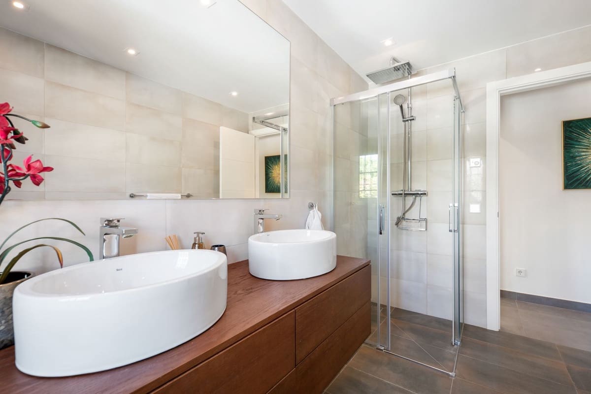 4 camera da letto Casa in vendita in Nueva Andalucia con piscina garage - 1.395.000 € (Rif: 10128379)