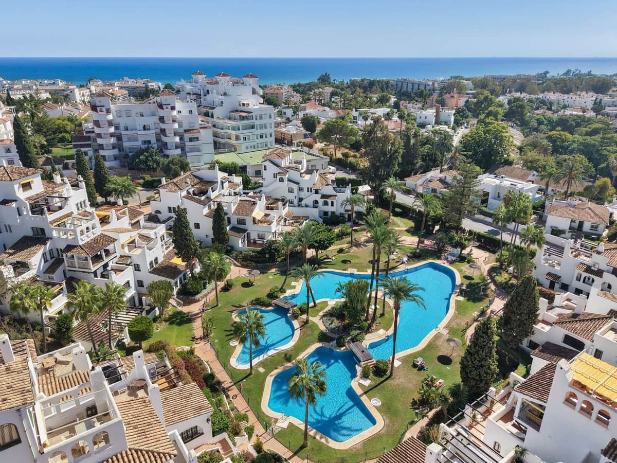 4 camera da letto Casa in vendita in Nueva Andalucia con piscina garage - 1.395.000 € (Rif: 10128379)