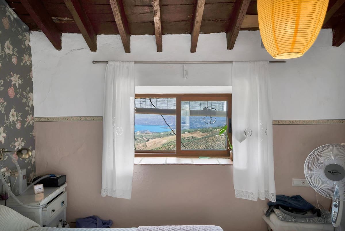 5 slaapkamer Finca/Landhuis te koop in Vinuela met zwembad garage - € 610.000 (Ref: 10128381)