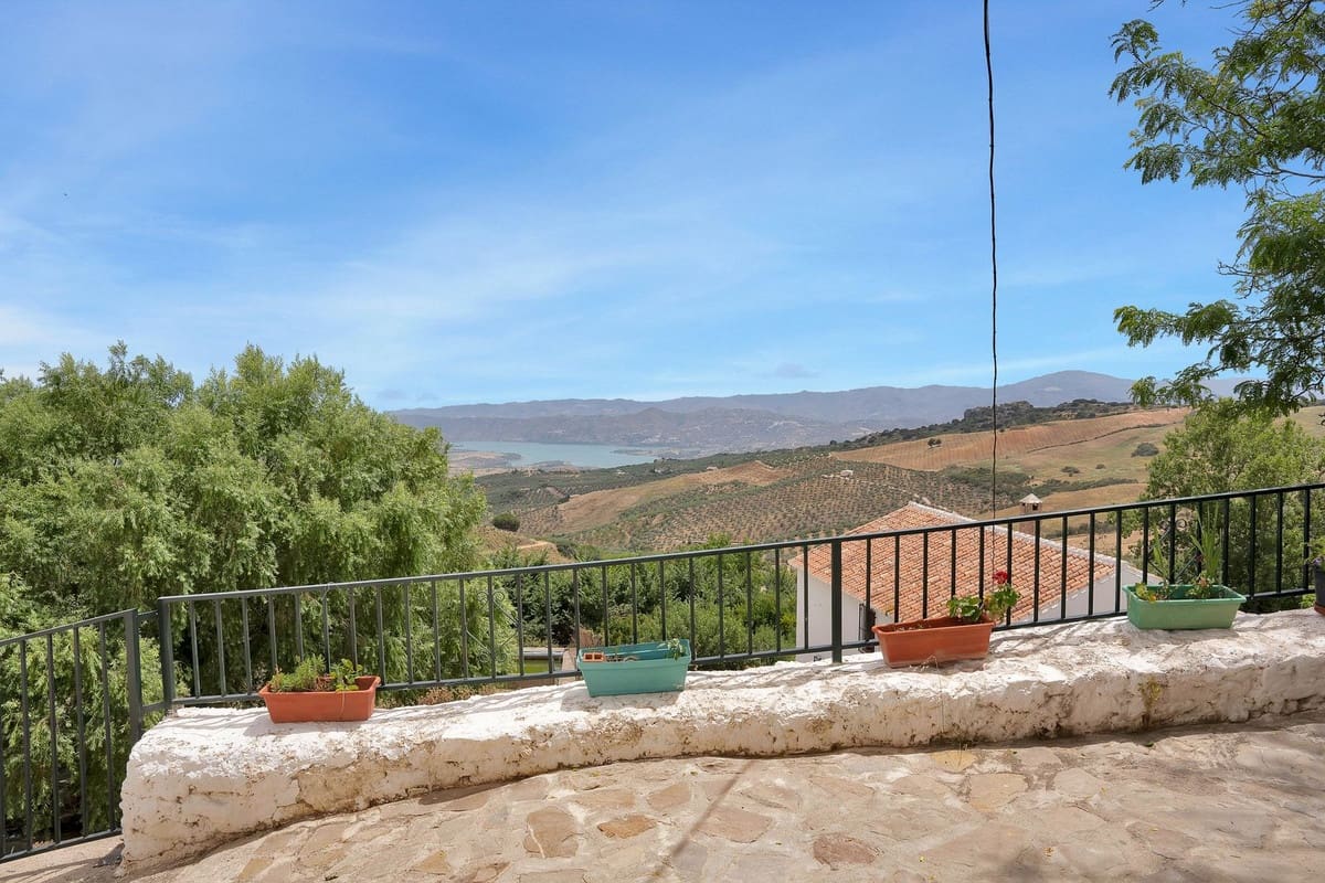 5 slaapkamer Finca/Landhuis te koop in Vinuela met zwembad garage - € 610.000 (Ref: 10128381)