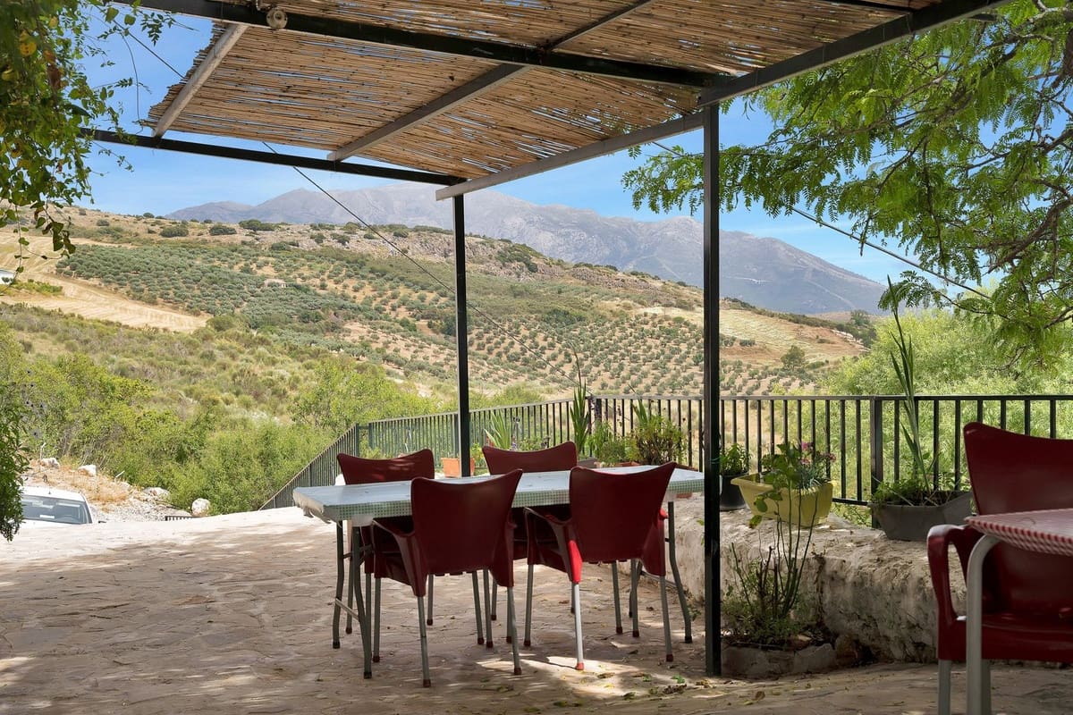 5 slaapkamer Finca/Landhuis te koop in Vinuela met zwembad garage - € 610.000 (Ref: 10128381)