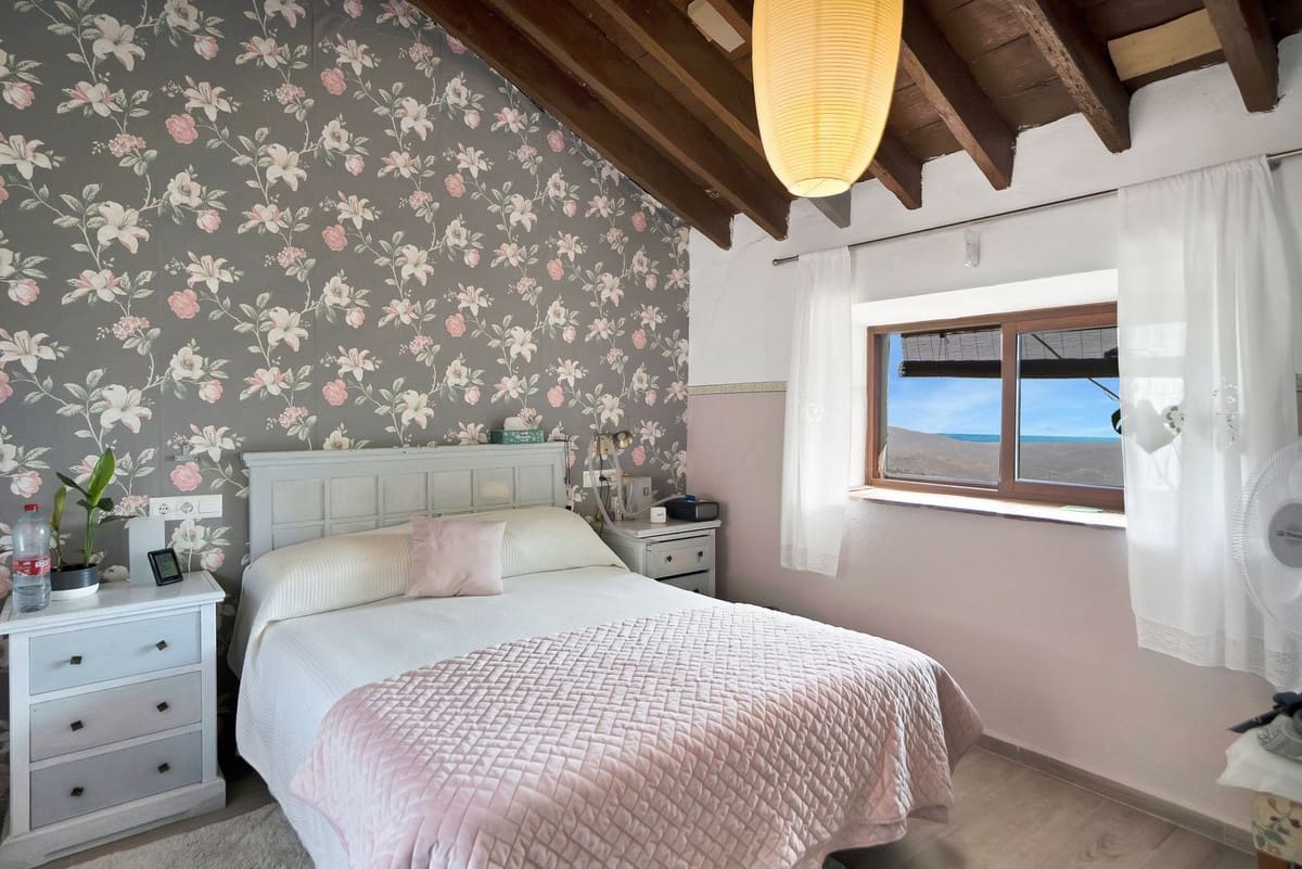 5 slaapkamer Finca/Landhuis te koop in Vinuela met zwembad garage - € 610.000 (Ref: 10128381)