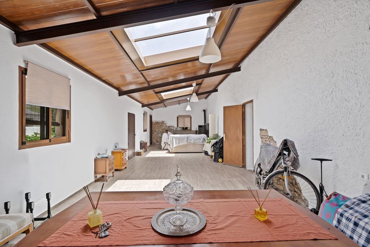 5 slaapkamer Finca/Landhuis te koop in Vinuela met zwembad garage - € 610.000 (Ref: 10128381)
