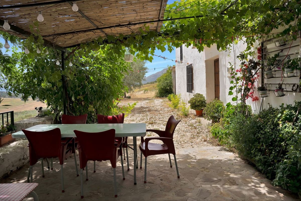 5 slaapkamer Finca/Landhuis te koop in Vinuela met zwembad garage - € 610.000 (Ref: 10128381)