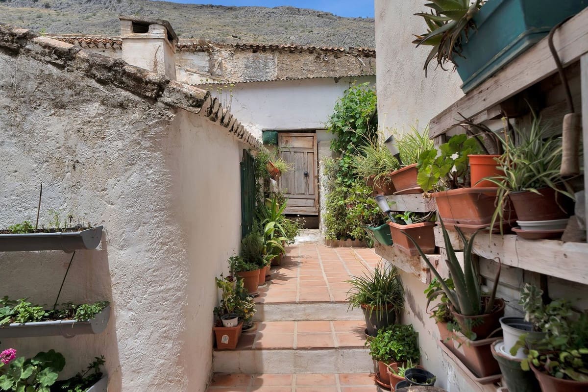 5 slaapkamer Finca/Landhuis te koop in Vinuela met zwembad garage - € 610.000 (Ref: 10128381)