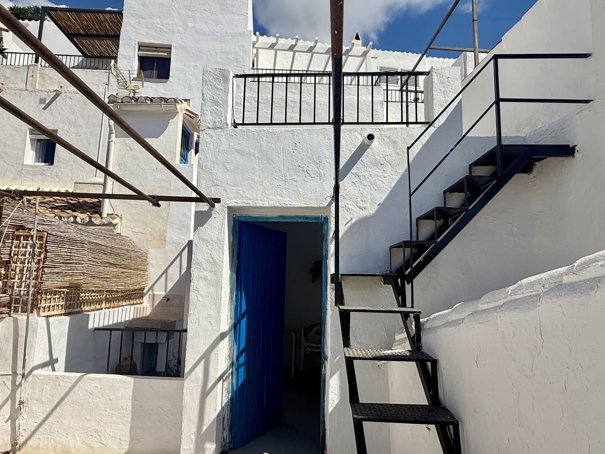 3 quarto Casa em Banda para venda em Frigiliana - 295 000 € (Ref: 10128390)