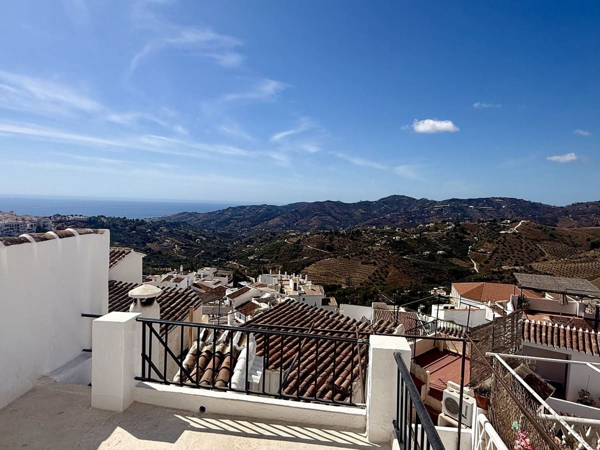 3 quarto Casa em Banda para venda em Frigiliana - 295 000 € (Ref: 10128390)