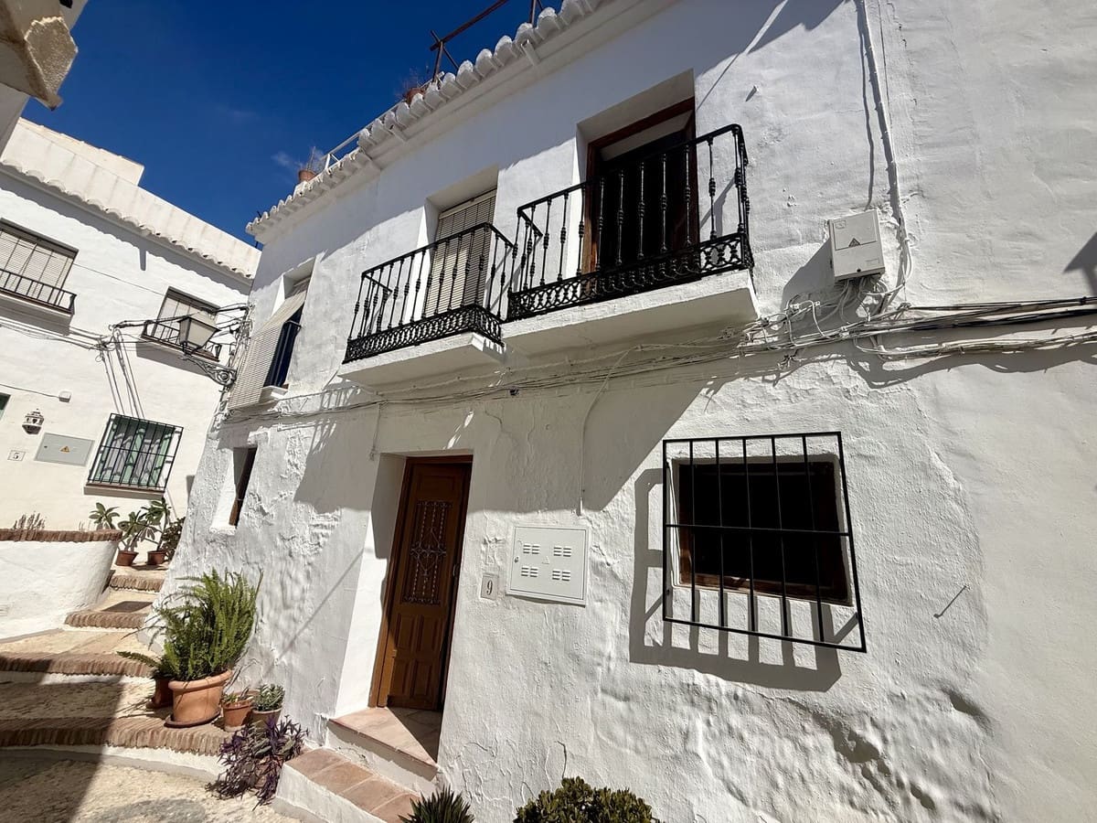 3 quarto Casa em Banda para venda em Frigiliana - 295 000 € (Ref: 10128390)