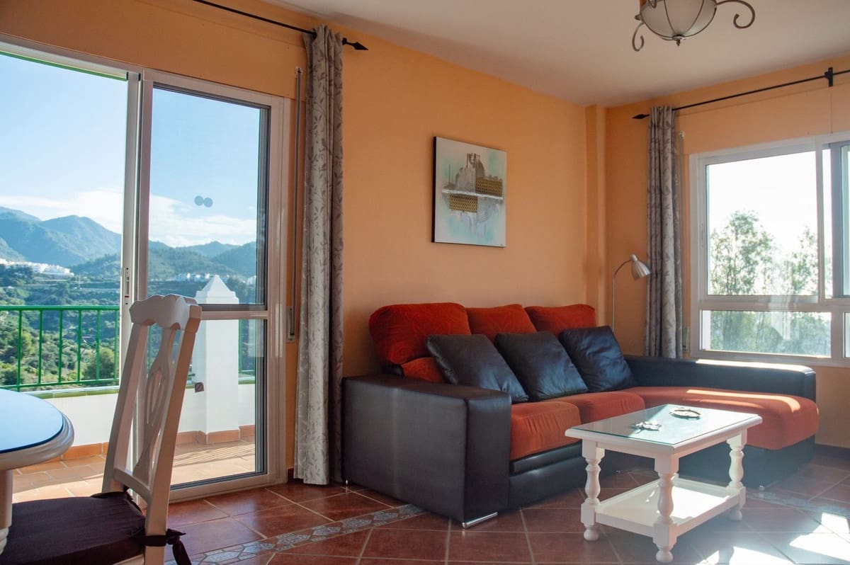 4 bedroom Villa for sale in Frigiliana with pool garage - € 960,000 (Ref: 10128393)