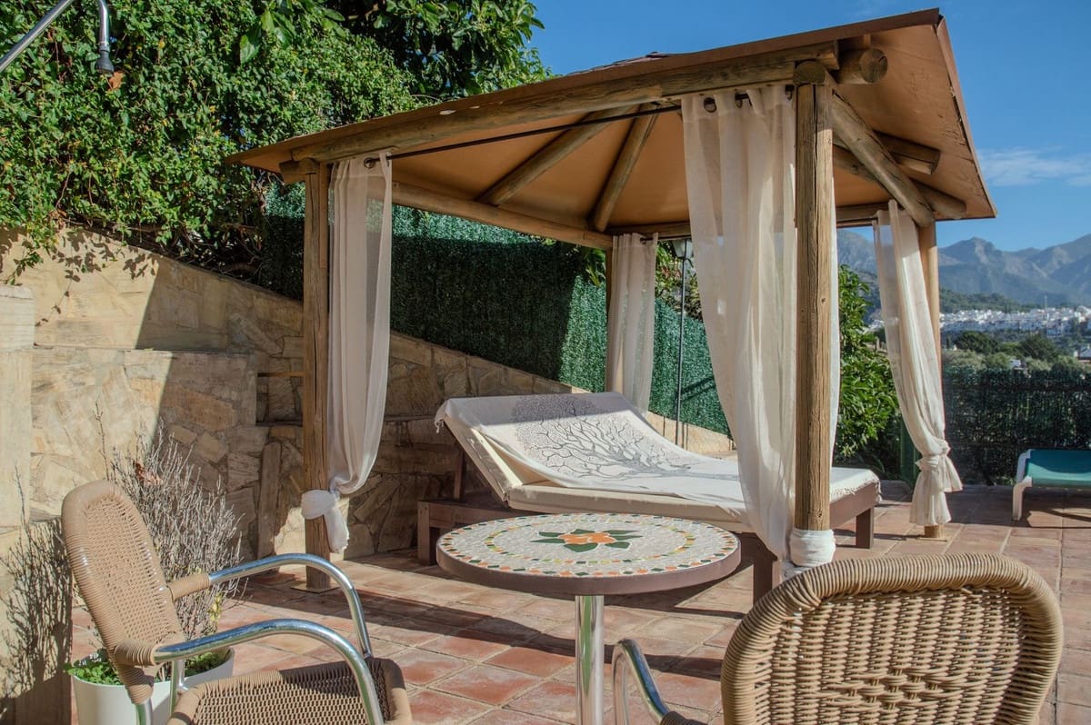 4 bedroom Villa for sale in Frigiliana with pool garage - € 960,000 (Ref: 10128393)