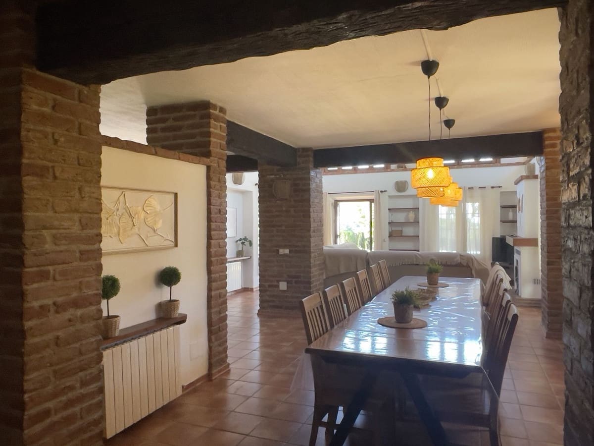 9 bedroom Villa for sale in Frigiliana with pool garage - € 3,200,000 (Ref: 10128395)