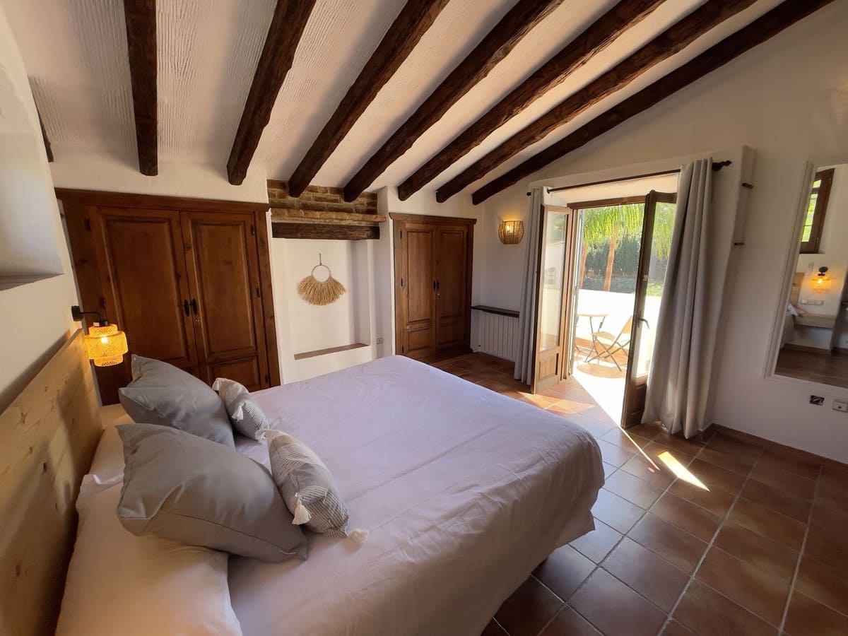 9 bedroom Villa for sale in Frigiliana with pool garage - € 3,200,000 (Ref: 10128395)