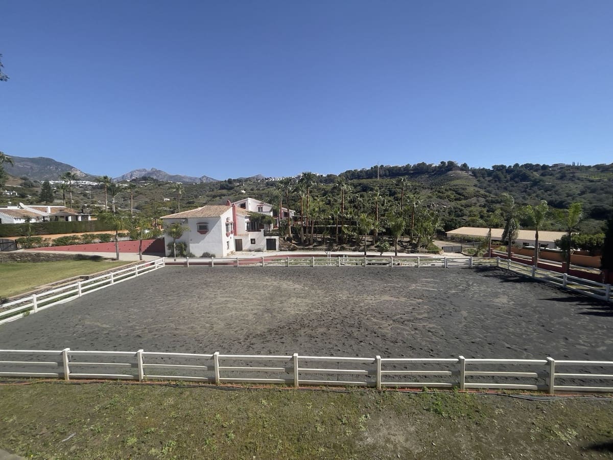 9 bedroom Villa for sale in Frigiliana with pool garage - € 3,200,000 (Ref: 10128395)