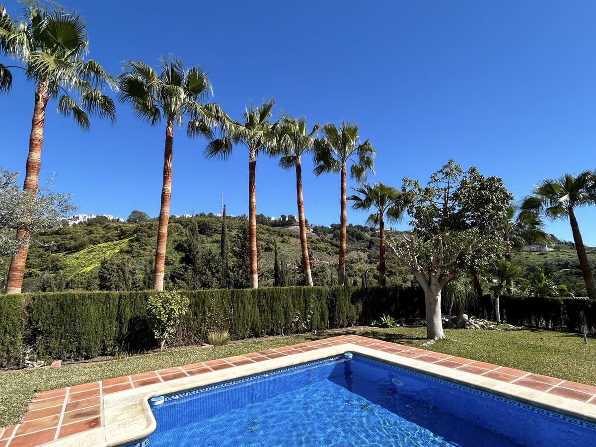 9 bedroom Villa for sale in Frigiliana with pool garage - € 3,200,000 (Ref: 10128395)