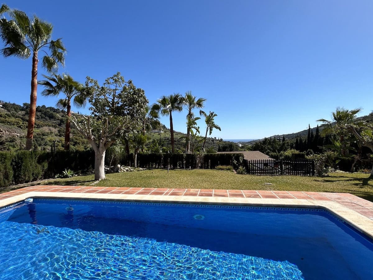 9 bedroom Villa for sale in Frigiliana with pool garage - € 3,200,000 (Ref: 10128395)