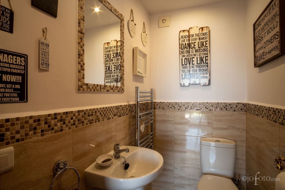 5 Zimmer Villa zu verkaufen in Iznate mit Pool Garage - 545.000 € (Ref: 10128396)