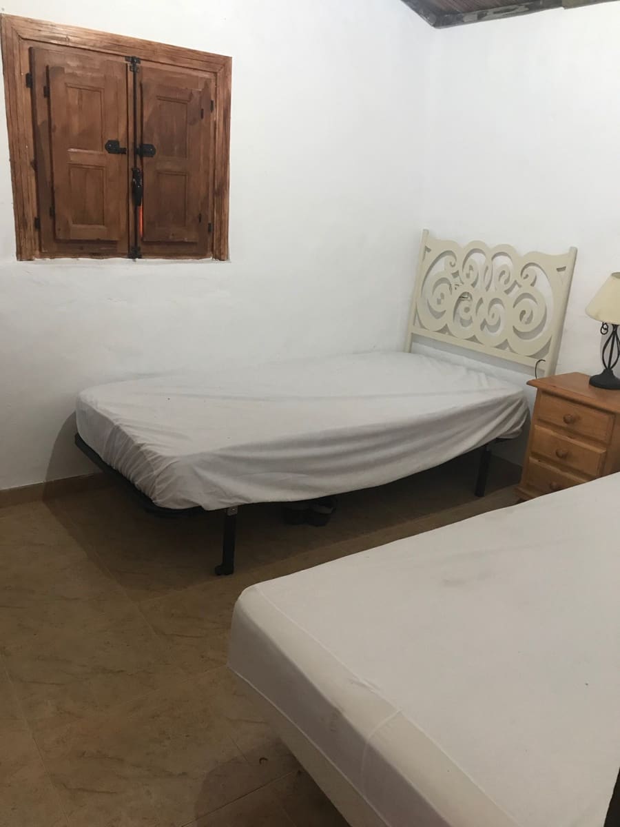 Finca/Casa Rural de 2 habitaciones en Frigiliana en venta - 200.000 € (Ref: 10128398)
