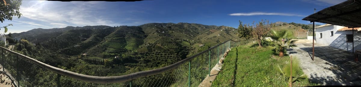 Finca/Casa Rural de 2 habitaciones en Frigiliana en venta - 200.000 € (Ref: 10128398)