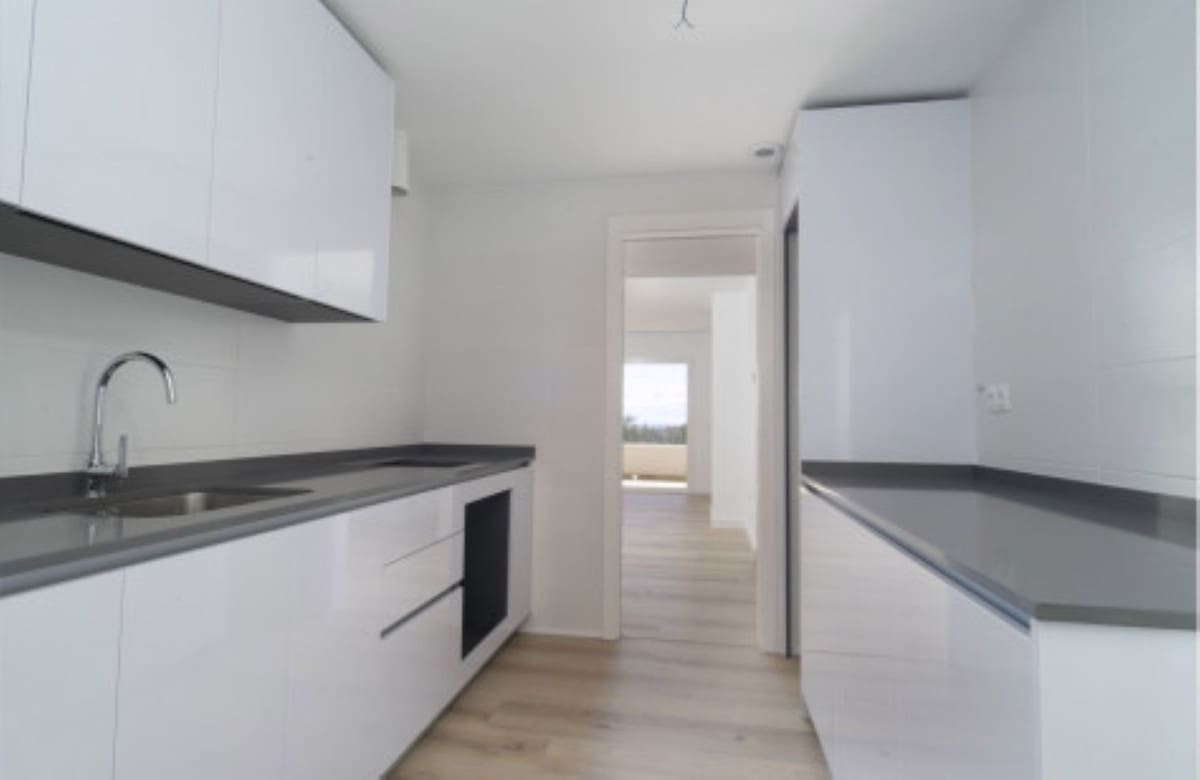 Apartamento de 3 habitaciones en Nueva Andalucia en venta con piscina garaje - 645.000 € (Ref: 10128404)