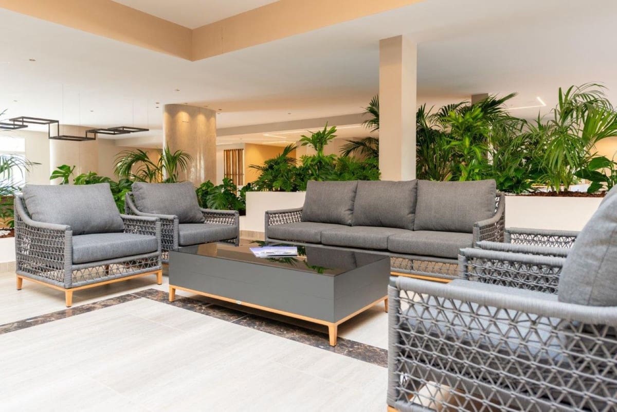 Apartamento de 3 habitaciones en Nueva Andalucia en venta con piscina garaje - 645.000 € (Ref: 10128404)